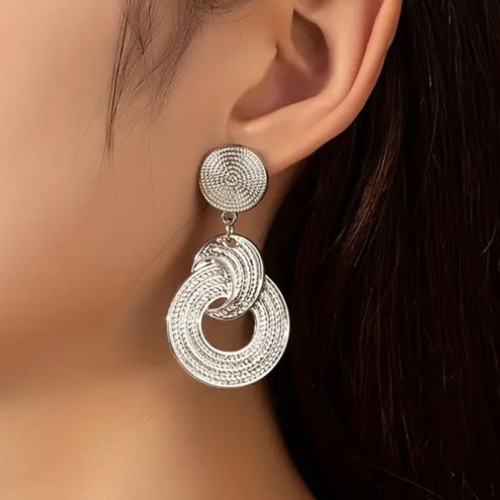 Textured Gold Toned Stud Earrings - Picture 5 of 5